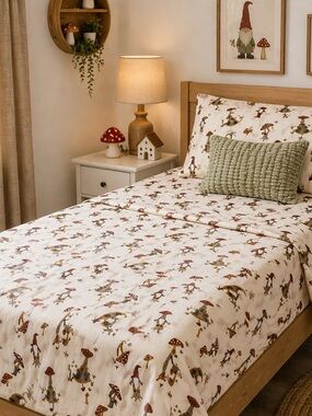 Cynthia Rowley Twin Sheet Set Gnome Mushroom Cottagecore NWT